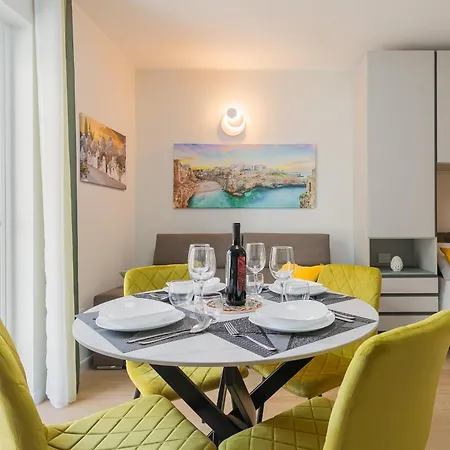 Appartement Private Parking&patio - Athena Nel Cuore Di *
