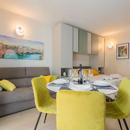 Private Parking&patio - Athena Nel Cuore Di Appartement